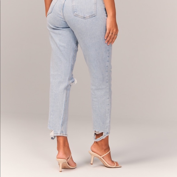 Abercrombie Curve Love Mom Jeans size 27short - Picture 5 of 11